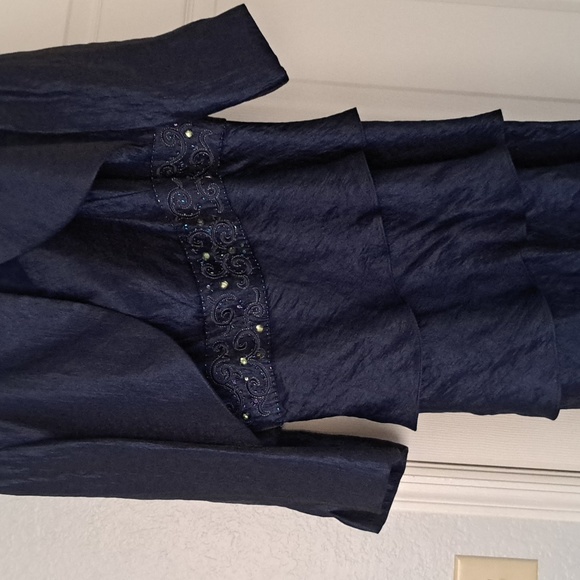 Evening dress - Picture 5 of 5